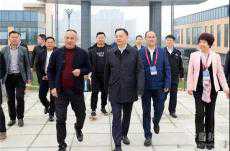 鄭建新：確保辦成湖南省一流的國(guó)際馬拉松賽事