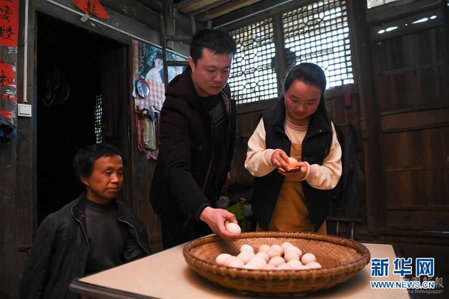 （新華全媒頭條·圖文互動(dòng)）（6）武陵深處展新顏——湘西貫徹精準(zhǔn)扶貧理念的生動(dòng)實(shí)踐