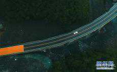 幾度調(diào)整線路為生態(tài)“讓行” 青?！白蠲拦贰?1日通車(chē)