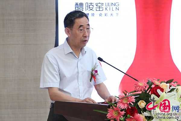 5-中國輕工業(yè)聯(lián)合會(huì)副會(huì)長兼秘書長、中國陶瓷工業(yè)協(xié)會(huì)理事長杜同和.jpg