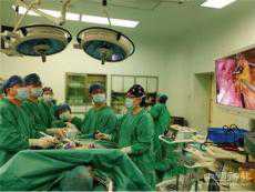 湘雅醫(yī)院成功完成國(guó)際首例無(wú)切口升結(jié)腸腫瘤根治術(shù)