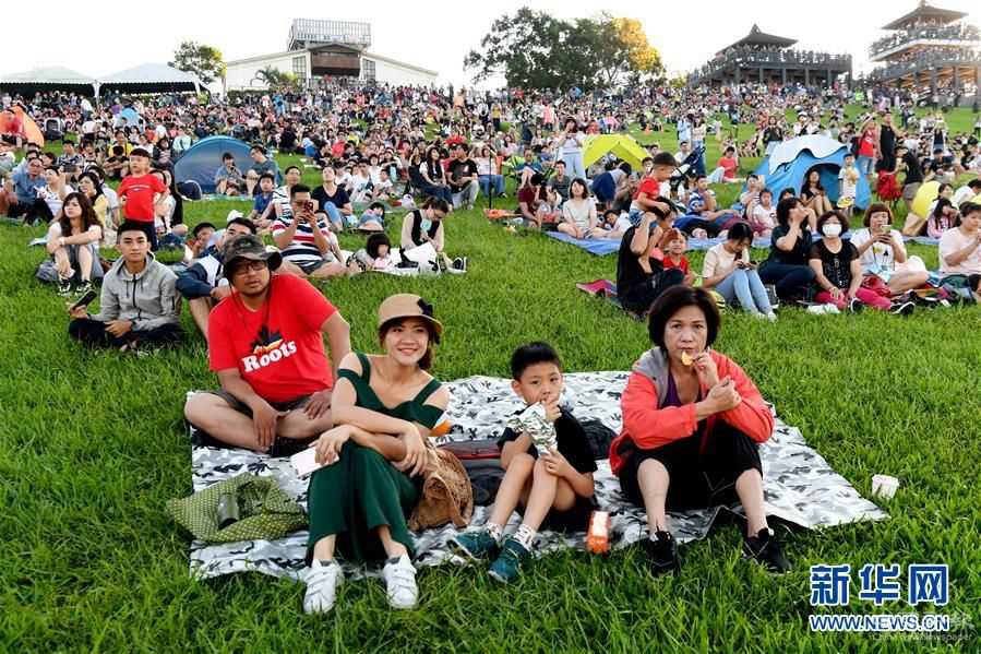 （圖文互動(dòng)）（6）旅游旺季來(lái)臨 臺(tái)灣業(yè)者各展身手引游客