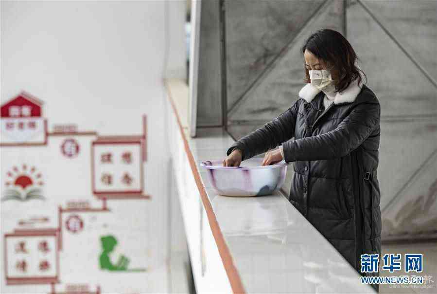 （新華全媒頭條·圖文互動）（3）特殊時期，他們這樣履職——全國人大代表這個春天在行動