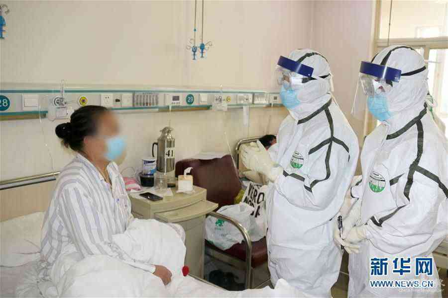 (一線抗疫群英譜·圖文互動)(1)沖鋒在首都戰(zhàn)“疫”最前沿——解放軍總醫(yī)院第五醫(yī)學中心感染病醫(yī)學部戰(zhàn)“疫”記事