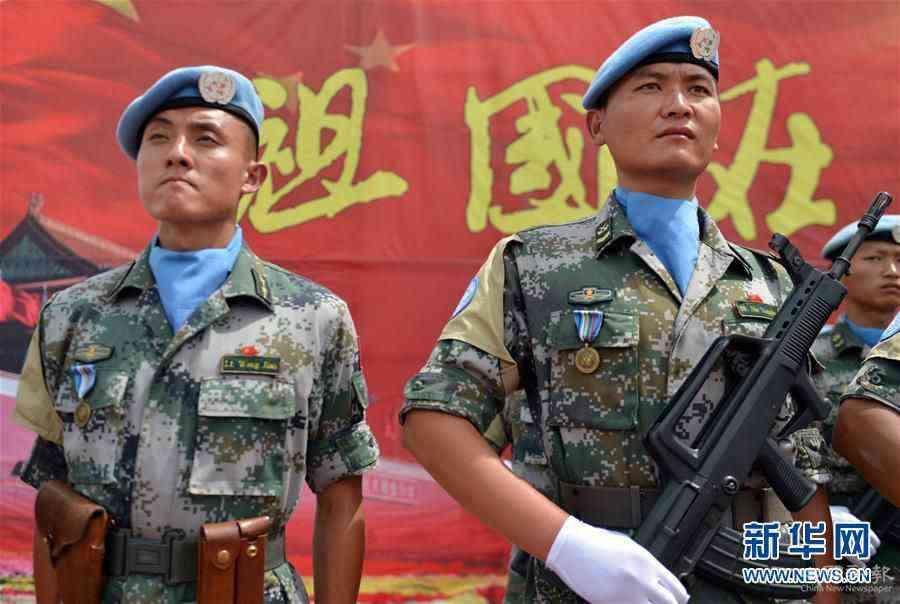 (新華全媒頭條·圖文互動(dòng))(8)崢嶸歲月30年 中國(guó)藍(lán)盔衛(wèi)和平