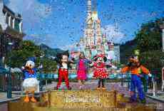 香港迪士尼樂(lè)園今日重新開(kāi)放