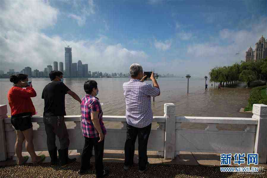 (防汛抗洪)(3)長江中下游干流控制站陸續(xù)突破警戒水位