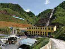 周平：“叫我老周很親切！”