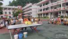 湖南綏寧麻塘學校：寢室生活我做主?內(nèi)務(wù)演練展風采