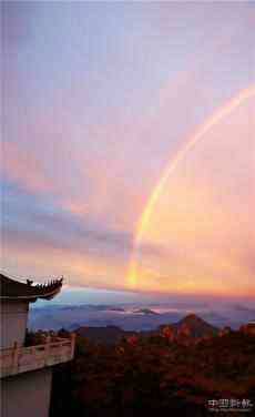 美爆了！中國(guó)新報(bào)記者用鏡頭定格大美黃山絕美秋色