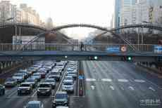 【新春走基層】北京沒(méi)“空城” 原地過(guò)年也挺好