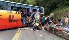 宜蘭旅巴疑煞車失靈撞上山壁 事故導致6死39傷