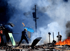 理大暴亂聲援者9人踢保再被捕 將于26日提堂