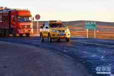 生命的贊歌——“天下第一道班”雪域之巔守護(hù)天路67載