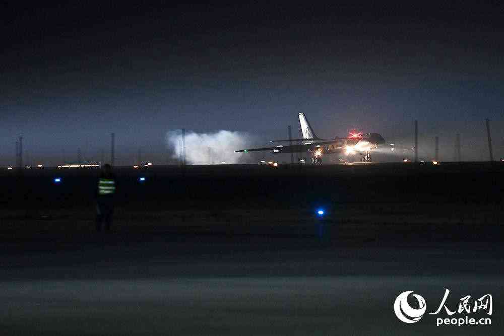 戰(zhàn)機(jī)完成既定課目返航。