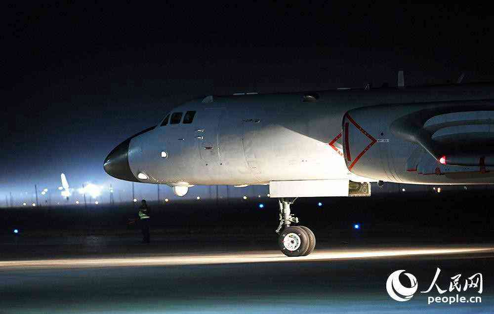 戰(zhàn)機(jī)完成既定課目返航。