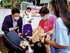 霍啟剛：向政府反映市民意見(jiàn)