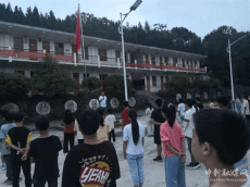 隆回縣司門前鎮(zhèn)金潭中學(xué)精密部署迎國慶