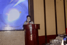 校園大道湘鄉(xiāng)服務中心：成立儀式上的愛心捐贈