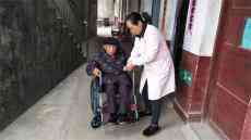 廖飛：小鎮(zhèn)敬老院里的女“當家”