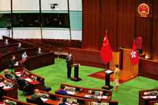 林鄭：特區(qū)政府會(huì)與新一屆立法會(huì)衷誠(chéng)合作