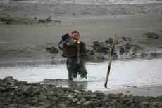 臺軍?F-16V墜海角度怪異 疑機師昏迷失能