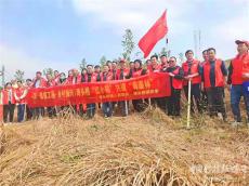 湖南武岡灣頭橋鎮(zhèn)開展義務(wù)植樹志愿服務(wù)活動