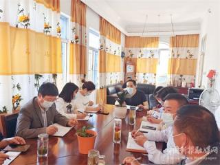 安徽廬江郭河鎮(zhèn)中心學(xué)校召開(kāi)全員核酸檢測(cè)工作會(huì)議