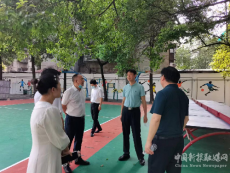 謝宏到衡陽市實驗中學檢查開學工作