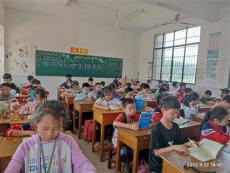 金橋小學(xué)開展“青春不’毒’行”禁毒預(yù)防宣傳教育活動(dòng)