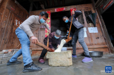 貴州岑鞏：糯米糍粑飄香