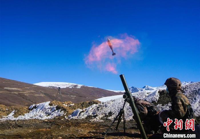 打擊目標(biāo)?！敲衫?攝