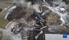 美國有毒化學(xué)品運(yùn)載列車脫軌事件引關(guān)注