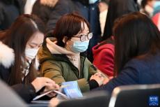 春招市場暖意濃