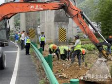 黃山交通執(zhí)法：部門聯(lián)動再發(fā)力 聯(lián)合整治顯成效