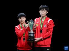 王楚欽/孫穎莎衛(wèi)冕世乒賽混雙冠軍