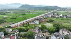 浙江衢州：全省最長渡槽合龍通水