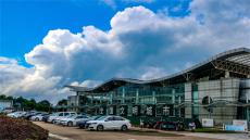 陽光很烈 你很“燃” 