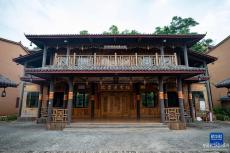 走進(jìn)壯族風(fēng)情坡芽村