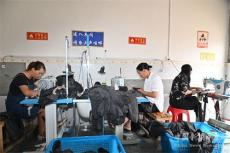 唐麗芳創(chuàng)辦加工廠帶動(dòng)?jì)D女在家門口就業(yè)