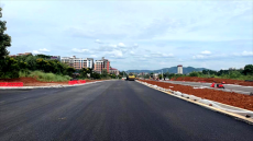 新田青云集團深入企業(yè)一線解難題為三區(qū)四地建設(shè)添磚加瓦