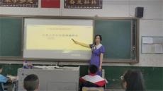 秦玲：樹(shù)立信仰之基，熔鑄教育之魂