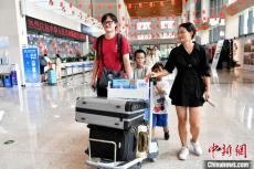 兩岸“小三通”送臺胞往返過中秋