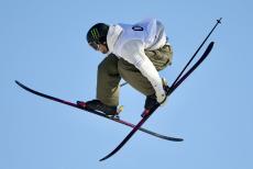 單板及自由式滑雪大跳臺世界杯開賽