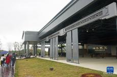 距今2000多年的?；韬顒①R主墓面向公眾開放