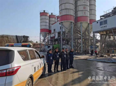 大祥區(qū)念好交通安全“緊箍咒”，擰緊貨運“安全閥”