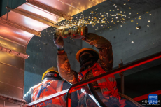 假日里的堅(jiān)守