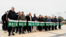 永州市生態(tài)環(huán)境局祁陽(yáng)分局開(kāi)展拔河比賽