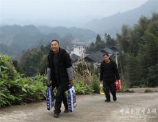 寒冬送溫暖 關懷暖人心