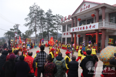 邵東車馬燈添彩文明村